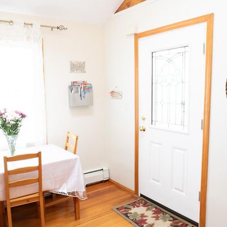 בוסטון Beautiful Apartment-5 Beds-Full Kitchen-Parking-Super Clean! מראה חיצוני תמונה