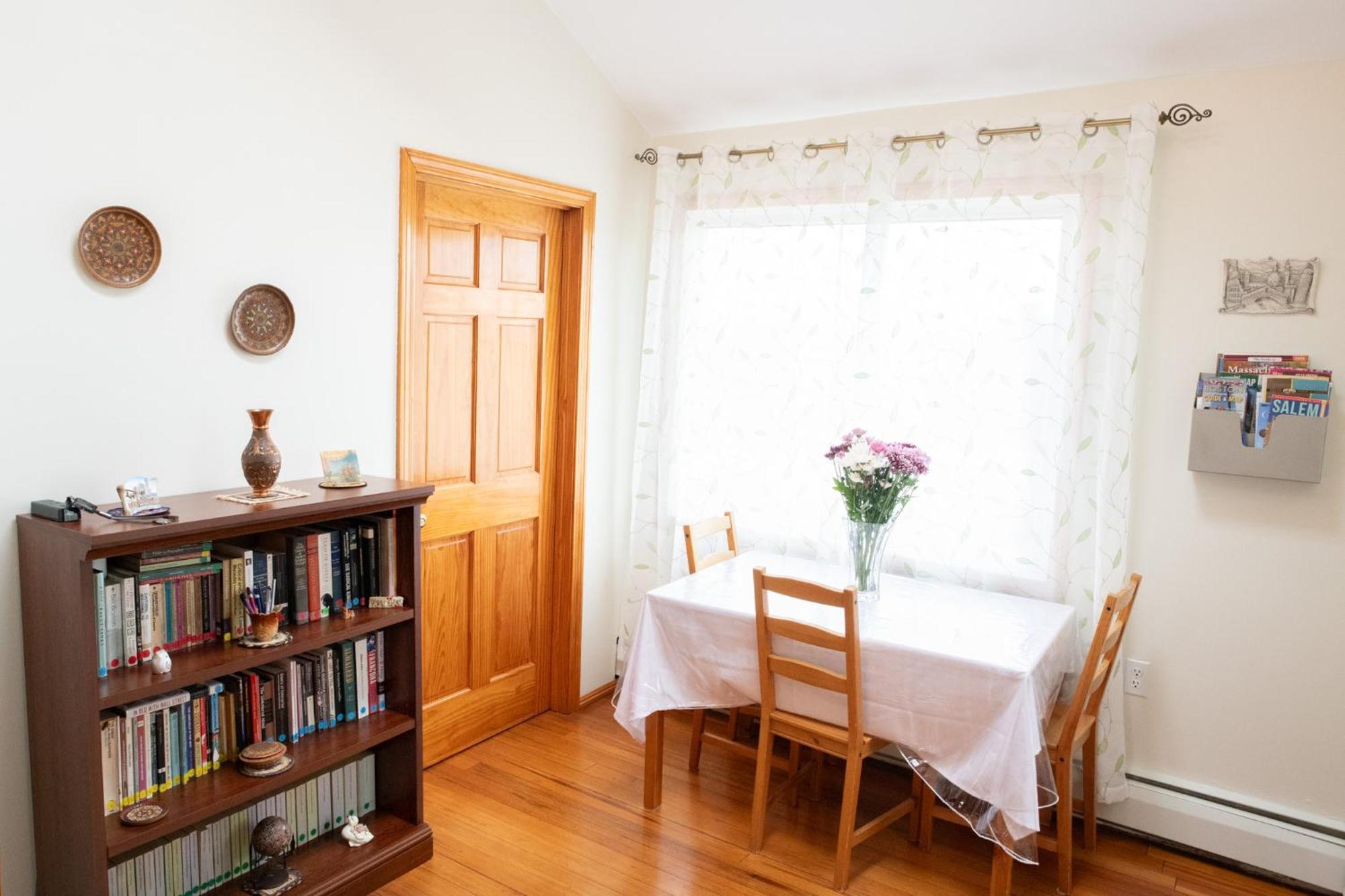 בוסטון Beautiful Apartment-5 Beds-Full Kitchen-Parking-Super Clean! מראה חיצוני תמונה
